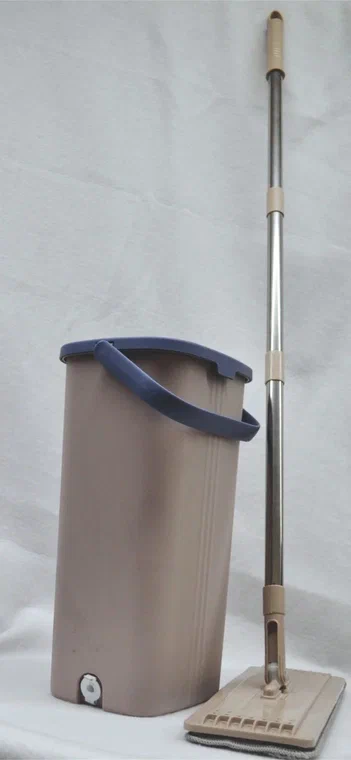 Комплект для уборки (ведро с отжимом и полоскан +швабра с плоской насадкой) бежевый ЕК-419-05