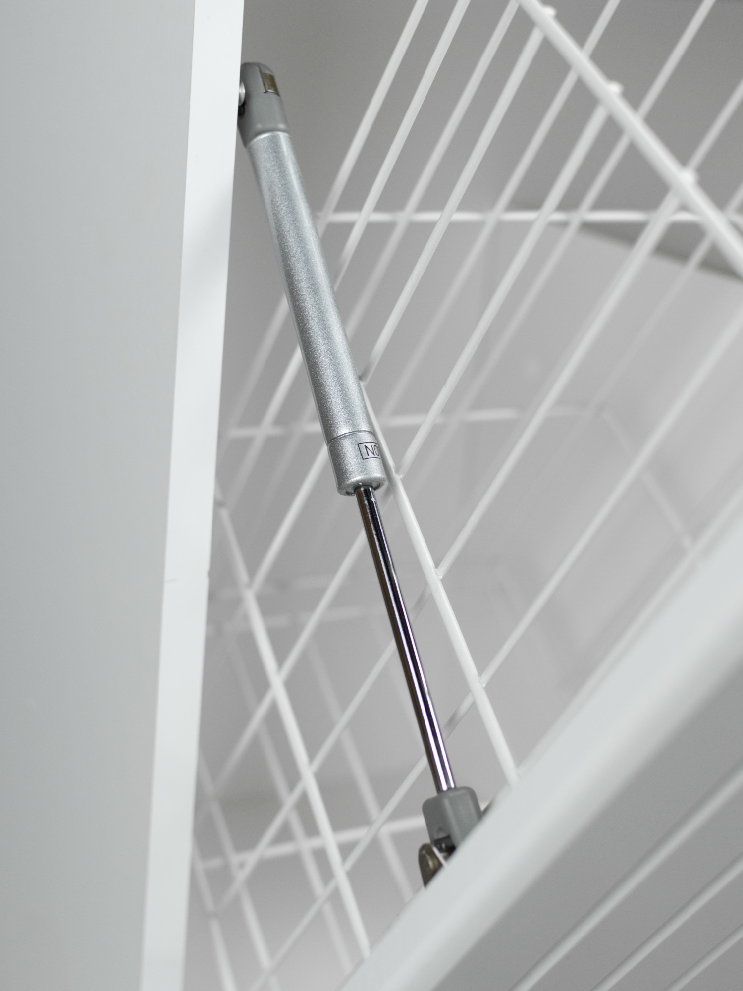 Тумба напольная 55 Восход с корзиной m